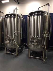 15 Bbl Stout Brite Tanks